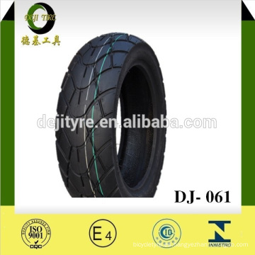 Neumático de moto sin tubo de caucho natural China DJ-061B